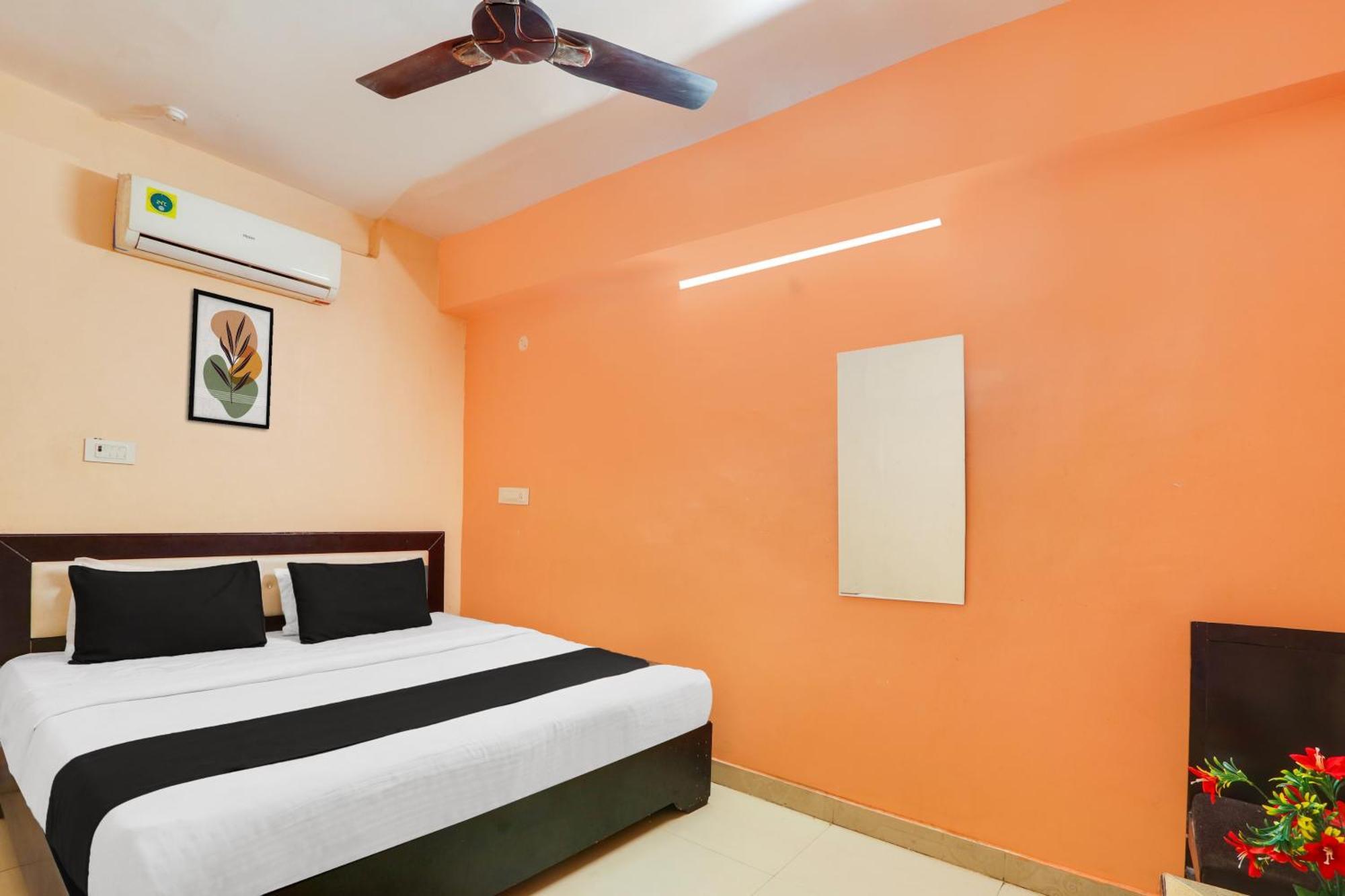 Hotel O Grand Hotel And Lodge Sangareddy Exterior photo